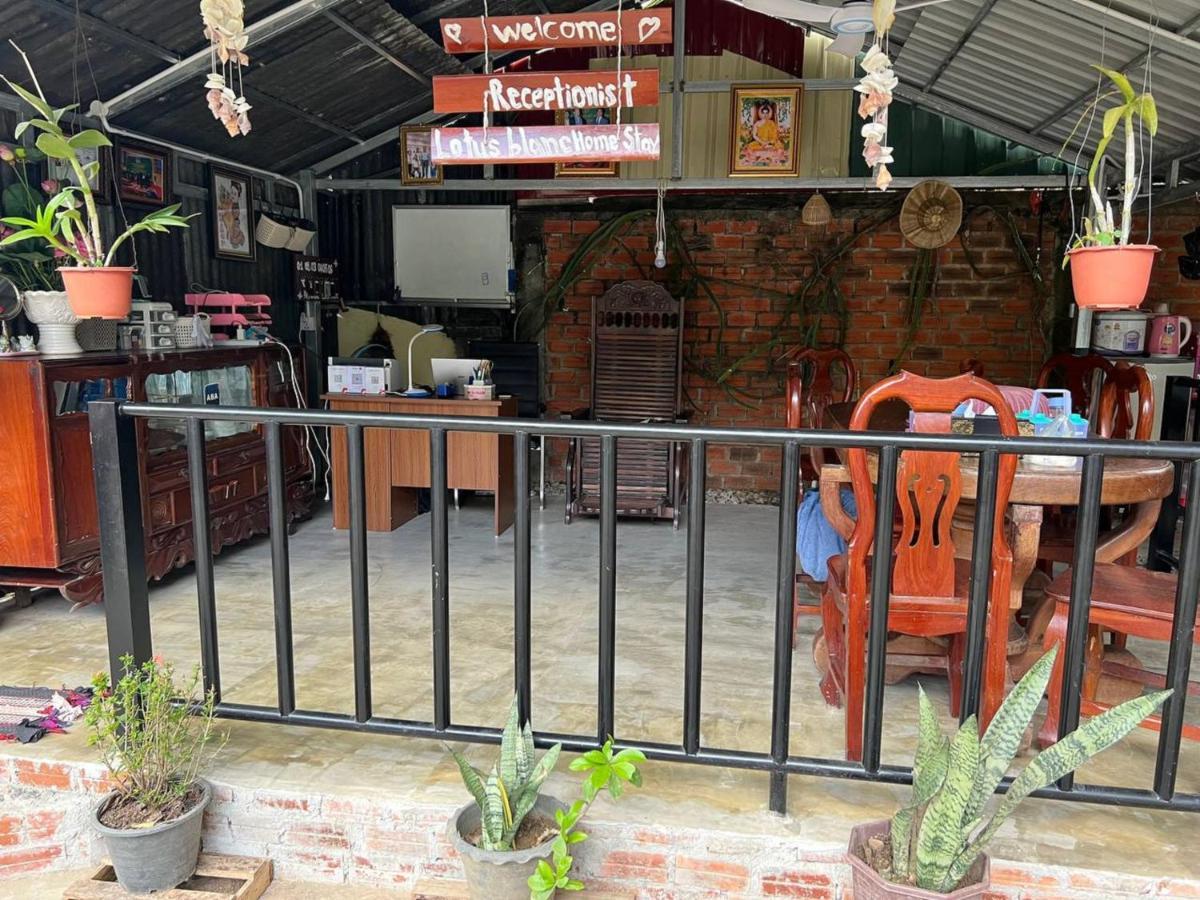 Lotus Blanc Homestay باتامبانغ المظهر الخارجي الصورة